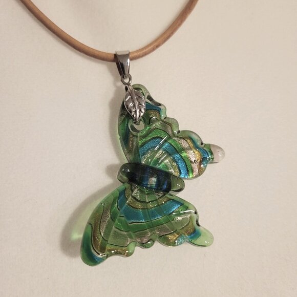 Vintage Murano Style Sand Glitter Glass Butterfly Pendant Leather Necklace - Picture 2 of 11